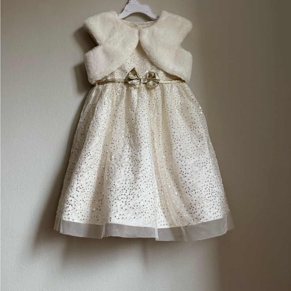 Jona Michelle White Dress with Gold Accents with Faux Fur Bolero 5T New Bow